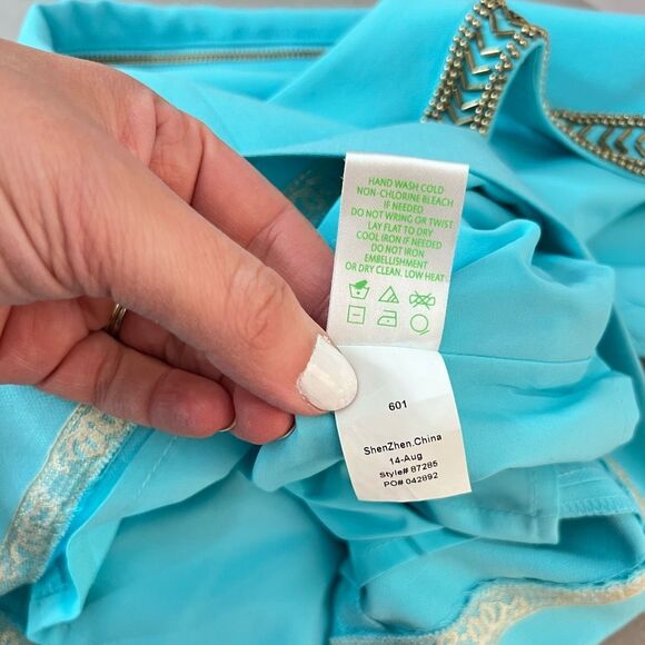 Lilly Pulitzer solid blue beaded cutout neckline shift dress size 2 - Picture 10 of 11